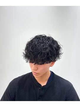 ルーストデラックス 京都河原町三条(ROOST dx) 波巻ツイストスパイラル/フェザーパーマ/京都河原町