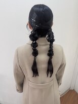アカネ(Akane)&nbsp;お呼ばれヘアセット　ツイン編み下ろし　10代　20代