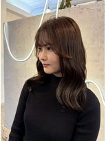 ヴィサージュバスク(VISAGE ba.s.k)&nbsp;まとまり重視の大人可愛い艶ロングスタイル