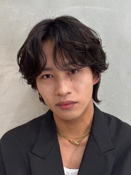 エムクール(M,cooL) ニュアンスパーマ/ナチュラルセンターパート/韓国センターパート