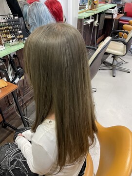 ヘアースペース 練馬店(hair space COCO) 高校卒業して初めてのブリーチ、マットベージュ、練馬