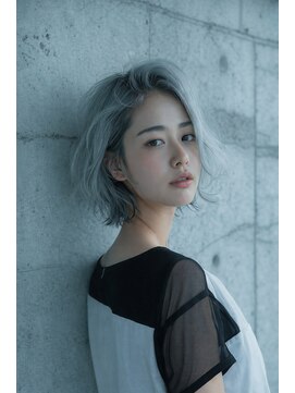 ヘアセラヴィ 雨ヶ谷(hair C'est La Vie) ブルーグレージュ×透明感ボブ