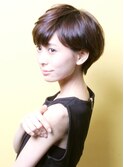 大人のショートボブ「ラフィネ×ヌケ感」