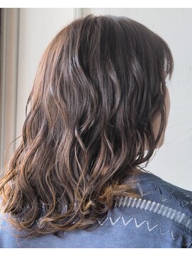 イロ(iro.) iro.style