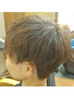 ヘアサロン スリーク(Hair Salon Sleek)&nbsp;癖毛で遊ぶ簡単スタイリングショート