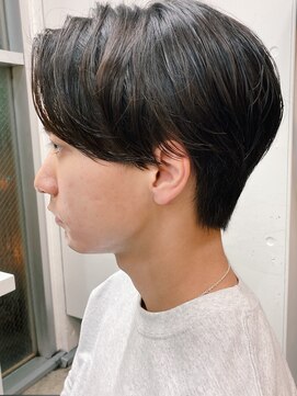 バイフィフス 原宿/表参道(by fifth) センターパート/サイドグラデーション/ハンサムショート/メンズ