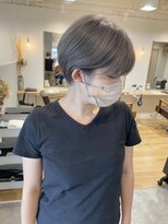 ヴィンスジオ 岐阜駅南(vince gio)&nbsp;丸みショート/ブリーチ2回/シルバー