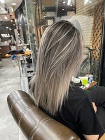 ラフ(LAFF) #バレイヤージュ#グレージュカラー#ボブウルフ#ココアベージュ