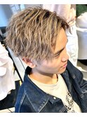ブリーチカラー×マッシュ