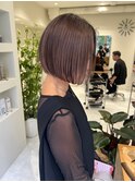 ハイライトレイヤーカットショートボブイルミナカラー天神大名