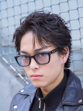 フィフス 仙台(fifth) 仙台センターパートウルフツイストスパイラルパーマゆるめ黒髪