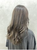 ベージュカラー