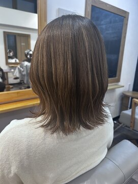 ゼン ネオ(Zen Neo) 外ハネくびれスタイル