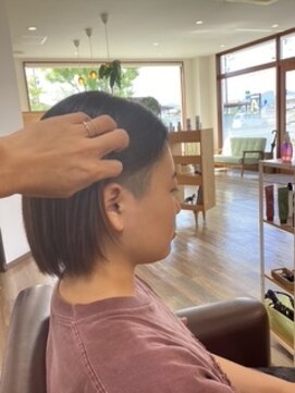 ヘアーアンドコークラシコ(Hair&Co. Clasico) 2ブロック×刈り上げショートボブ