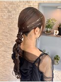 お呼ばれヘアにぴったり♪タイト×編みおろし
