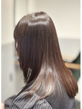 アンジー(Angee) 髪質改善で、毛先までまとまるツヤ髪に