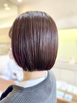 クール ヘアー ギャラリー 神明町店(COOL Hair gallery) 大人の切りっぱなしボブ