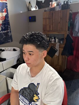 サンアンドマーリィズバーバー 駅前店(SON&MARLEY'S BAR BER) ラフカール/本厚木/フェード