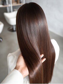 クリーク ボイス ヘアー 東原店(CLIQUE voice hair)の写真/梅雨対策に◎天気に左右されない朝の快適さは縮毛矯正が◎美髪ストレートが叶う「髪にドラマを。」導入★