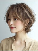 40代50代60代/白髪ぼかしハイライトショートボブ