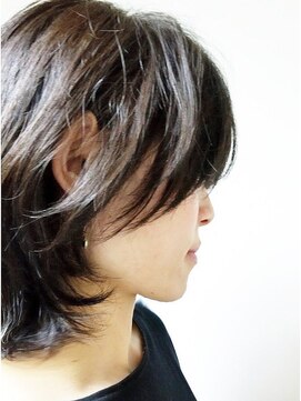 メリケンビューティーパーラー コウベ(MERICAN BEAUTY PARLOR KOBE) 【ミディアム/ナチュラルマッシュウルフ】