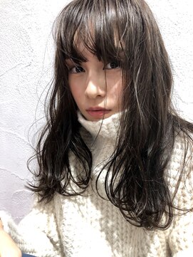 クオーレ(CUORE) 大人かわいいゆるカール愛され髪×ラテカラー