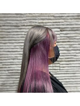 ビス ヘア アンド ビューティー 西新井店(Vis Hair＆Beauty) 20代30代40代ストレートインナーカラーピンク美肌