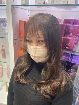 ヴィサージュ(VISAGE) ウルフレイヤースタイル