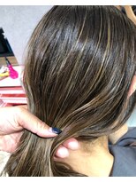 バイブス バイ ケンジ(vibes by KENJE)&nbsp;白髪ぼかしカラー