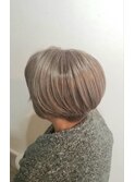 リュクスアッシュベージュ