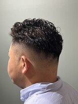 スタンドバーバー 柏(STAND BARBER)&nbsp;ダークアッシュ/アッシュブラック/カルマパーマ/ベリーショート