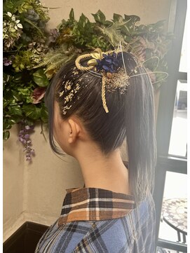 ヘアーズ ラブリージョブリー(hair's Lovely Jubbly) 【前田】タイトハイポニー