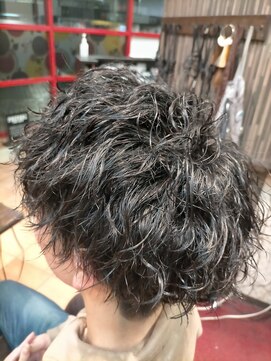 ヘアーズ ベリー 川西店(hairs BERRY) スパイラル寄りのツイストスパイラル