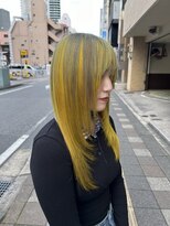 ブリックバイブレイス 千葉 千葉中央(brick by brace)&nbsp;ビビッドイエローで魅せるモードな艶感ストレート