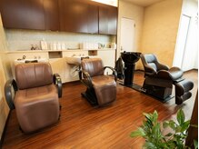 アイリーヘアハナイ(IRIE HAIR Hanai)の雰囲気（癒しのシャンプーブースでリラックスタイムを・・・）