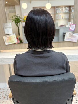 アンリー 四条烏丸店(Anree) ぱつっと感が可愛い◎切りっぱなしボブUP