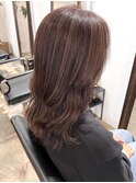レイヤーボブハイライトカラーミルクティーベージュ