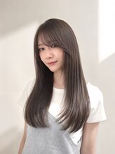 似合わせレイヤーカットと髪質改善ストレートのこだわり《レイヤーカット/髪質改善ストレート》
