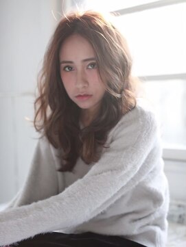 アースエレガンス 田町店(EARTH Elegance) 大人かわいいセンターパートルーズスタイル