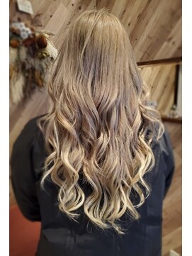 サーティーン(THIRTEEN) 【HUE×エクステ】大人気エクステ60cm,100g,14700円！