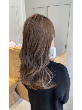 トリート 船堀店(TREAT) くすみベージュ