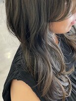 ヘアーアイスカルテット(HAIR ICI QUARTET) 大人可愛い透明感ブリーチなしグレージュレイヤーカット