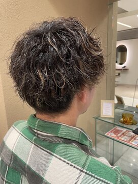 アース コアフュールボーテ 国分寺店(EARTH coiffure beaute) ハイライト/スパイラルパーマ/ブリーチ