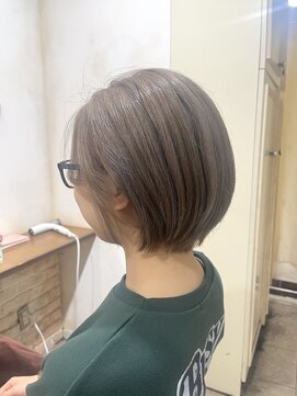 ネオリーブカップ 町田店(Neolive capu) コンパクトショートボブ☆ブリーチダブルカラー/オリーブベ-ジュ