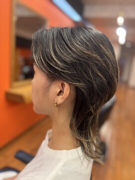 テラス(terrace) センターパートウルフ