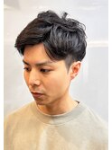 アイロンパーマ ツーブロ 刈り上げ ビジネス