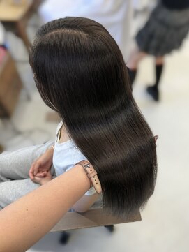 ハピネス 梅田茶屋町店(HAPPINESS) レイヤーカット/髪質改善トリートメント/韓国ヘア/ブラウン