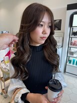 ウシワカマル ミライ(USHIWAKAMARU MIRAI)&nbsp;ショコラベージュ×大人レイヤースタイル