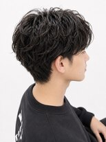 オルタナティブパレード(Alternative Parade) フェザーパーマ ニュアンスパーマ 黒髪ナチュラルベースカット