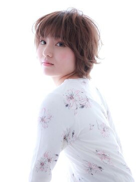 レガーミ(Legami) 無造作なハネ感で作るフェアリーショート【上通りlegami】